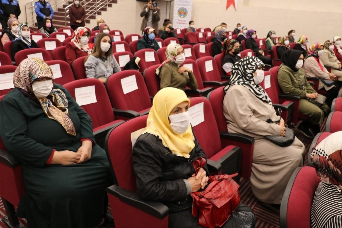 Kahramanmaraş&rsquo;ta &ldquo;En iyi narkotik polisi anne&rdquo; projesi