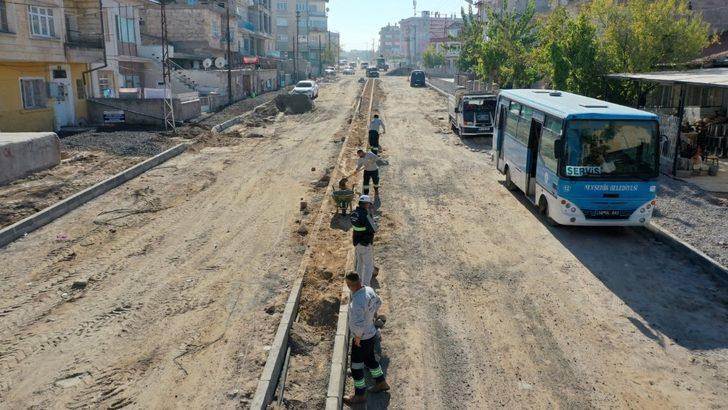 Yunus Emre Caddesinde altyapı çalışmaları sona erdi G3