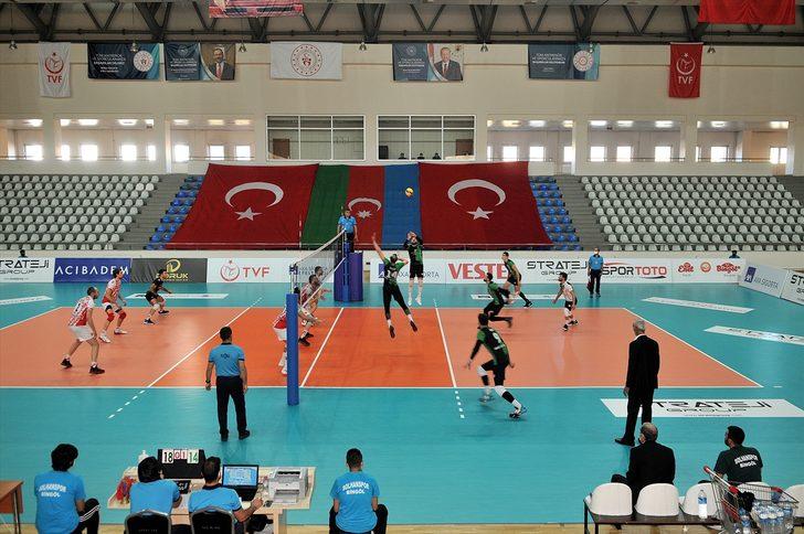 Voleybol: AXA Sigorta Efeler Ligi G2