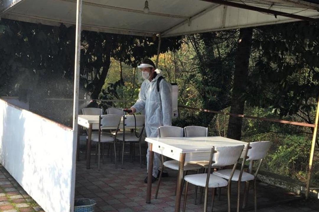 Ormanlı Belediyesi Covid-19 salgını ile m&uuml;cadelesini s&uuml;rd&uuml;r&uuml;yor