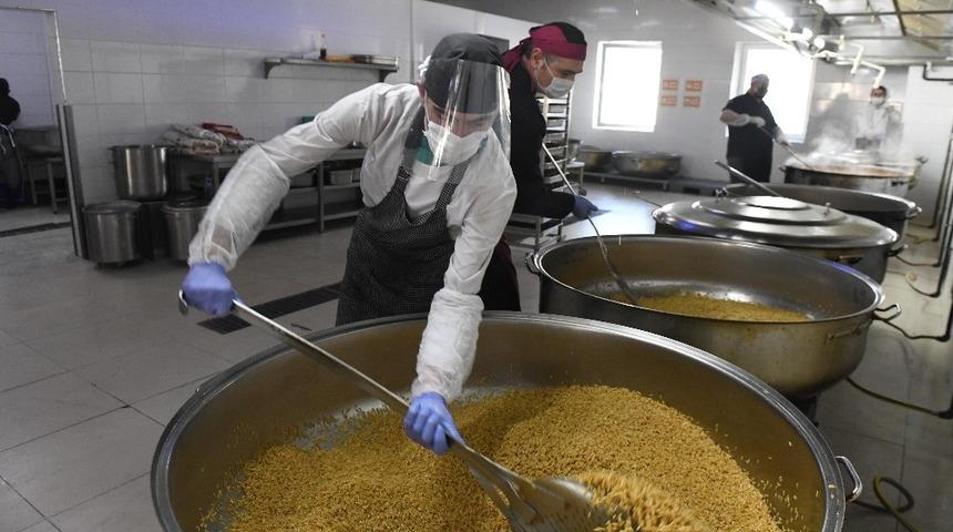 Ankara&rsquo;da karantinadaki vatandaşlara 15 g&uuml;n &uuml;cretsiz kahvaltı ve akşam yemeği