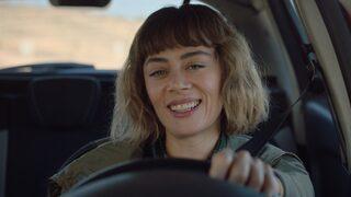 Alev Alev 3. yeni bölüm ön izleme sahnesi yayınlandı! Cemre ve kızı Güneş'in duygusal yolculuğu! Alev Alev'de neler olacak?