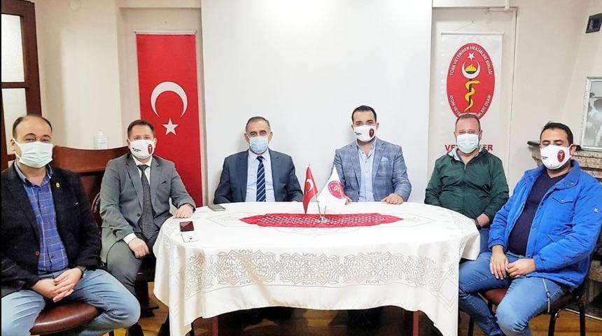 Aydın Tarım ve Orman İl M&uuml;d&uuml;r&uuml; &Ouml;kdem&rsquo;den Aydın Veteriner Hekimleri Odası&rsquo;na ziyaret