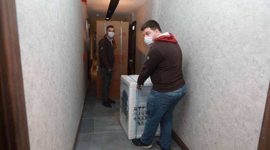 Bayraklı&rsquo;da 88 depremzede ailenin beyaz eşya ihtiya&ccedil;ları karşılanacak