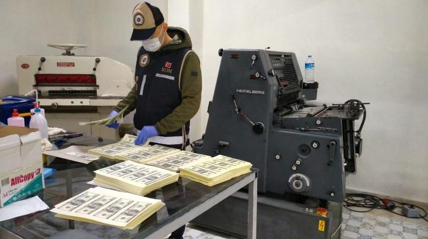 Kocaeli’de kalpazan çetesine operasyon: 5 gözaltı