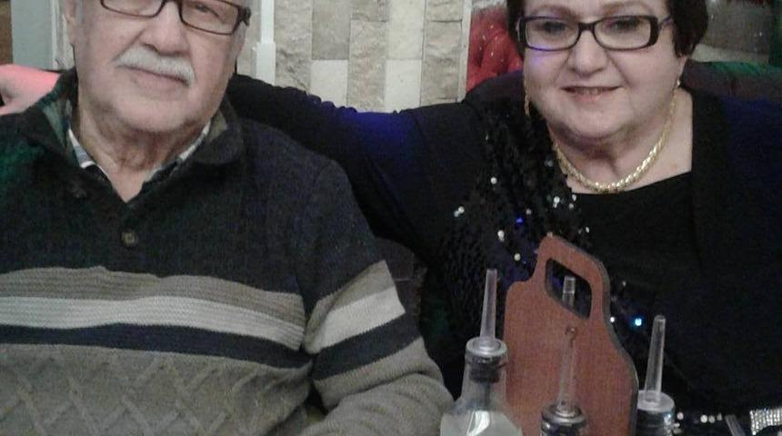 Emekli maaşlarını &ccedil;ektiler, d&ouml;n&uuml;ş yolunda kaza yaptılar