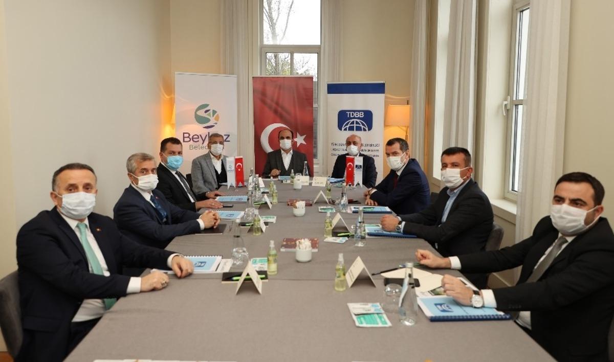 Başkan Altay TDBB Y&uuml;r&uuml;tme Kurulu Toplantısına katıldı