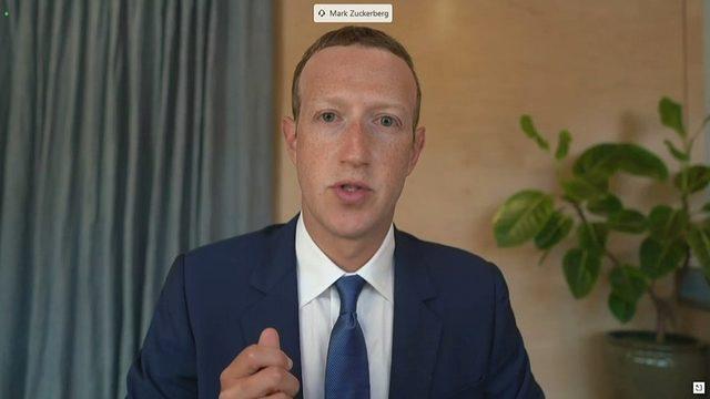 Facebook CEO'su Mark Zuckerberg