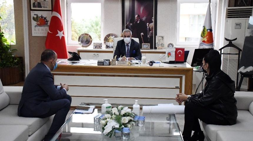 Kemer&rsquo;de, &lsquo;İyi ki varsın kan dostum&rsquo; kampanyası