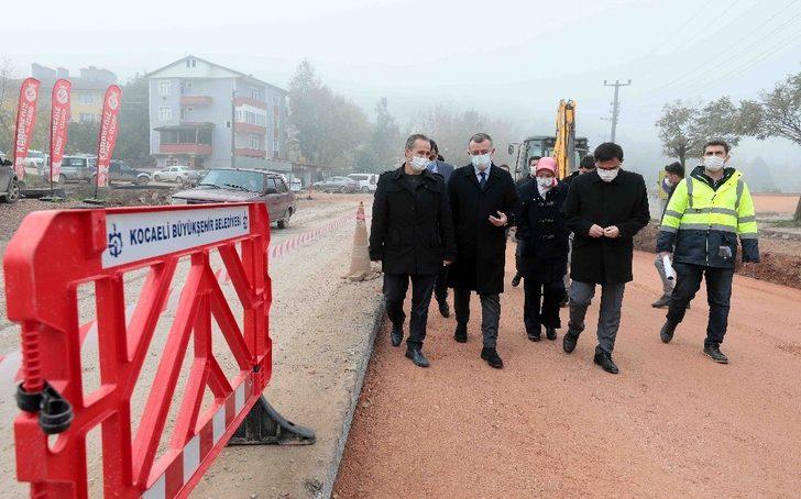 İzmit’te 4 buçuk kilometrelik yolun asfalt çalışmalarına başlandı G3