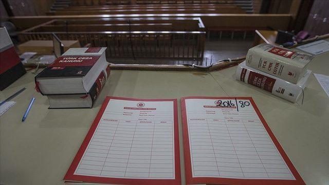 TBMM'de banko görevlisini rehin almaya çalışan 2 DHKP-C'liye hapis cezası