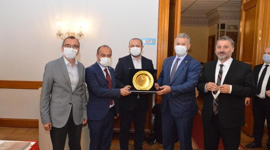 Uluslararası Karadeniz Zirvesi Kitap Lansmanı ger&ccedil;ekleşti