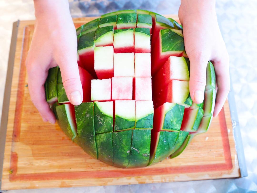 Karpuz Kesmenin En Kolay Yolu! (Bandıra Bandıra)