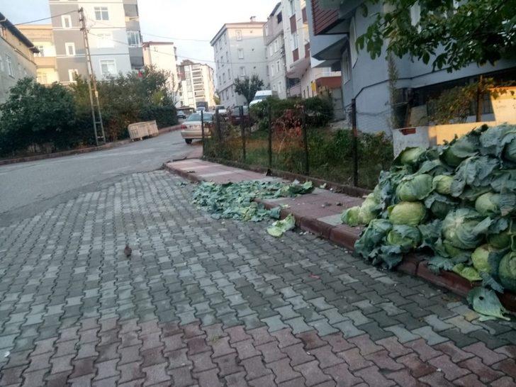 Halkın sağlığını tehlikeye atan pazarcıya ceza G3