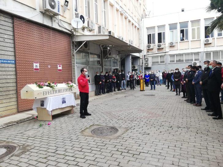 Koronadan hayatını kaybeden hastane personeli, iş arkadaşları tarafından anıldı G1