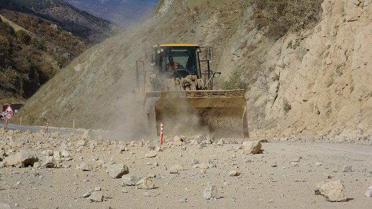 Tokat-Sivas kara yolunda patlatma G3