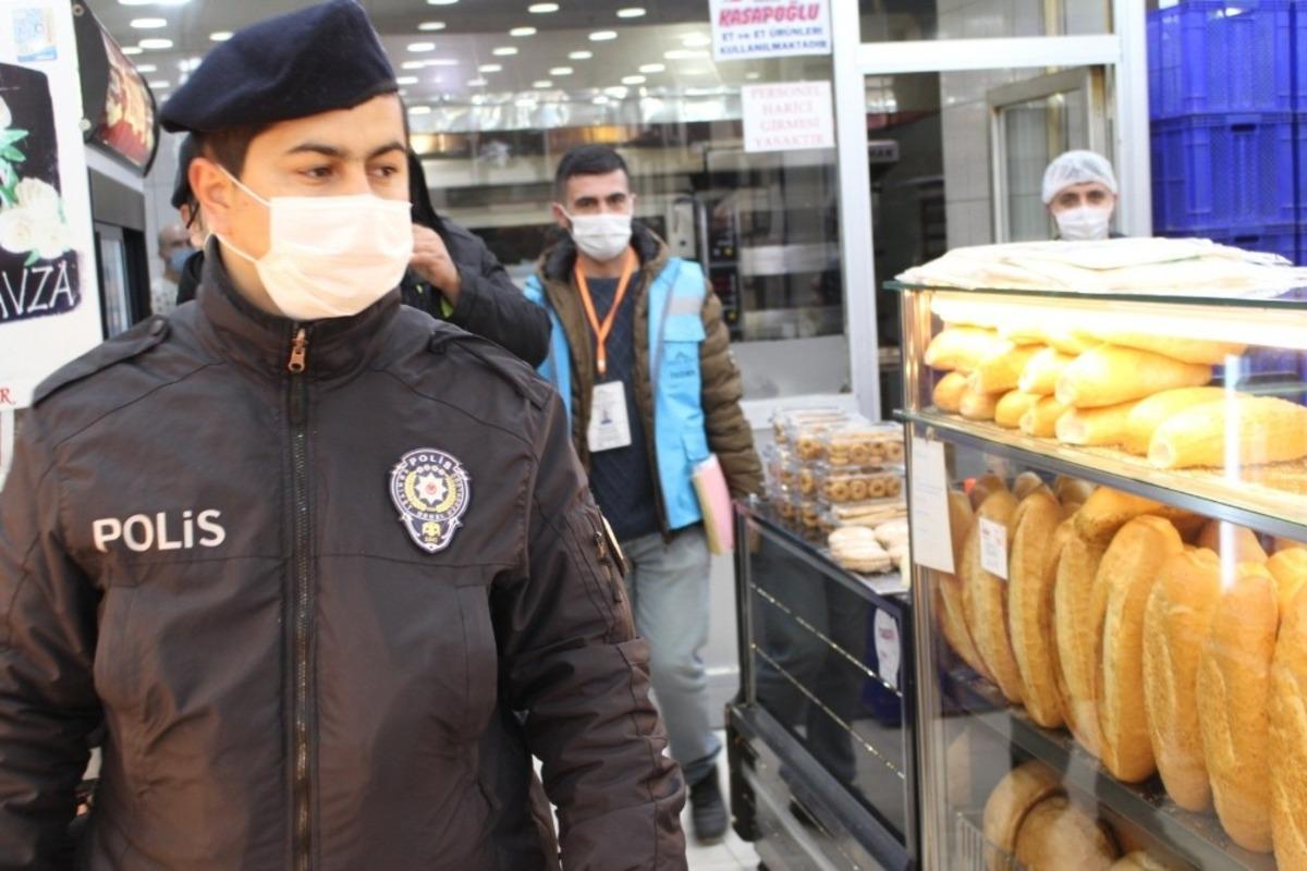 Afyonkarahisar&rsquo;da cadde ve sokaklarda sigara ve maske denetimi