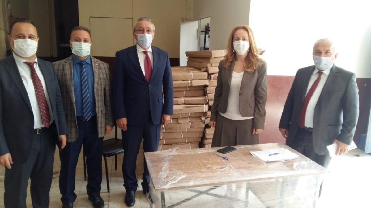532 &ouml;ğrenciye &ccedil;alışma masası