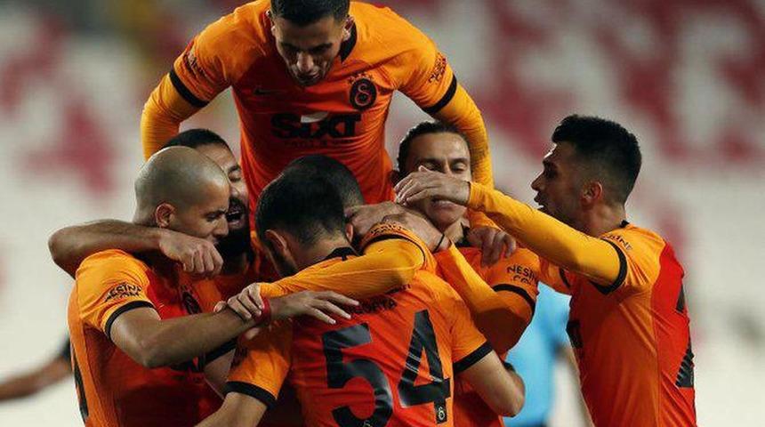 Fatih Terim Emre Akbaba ve Emre Kılınç'a güveniyor