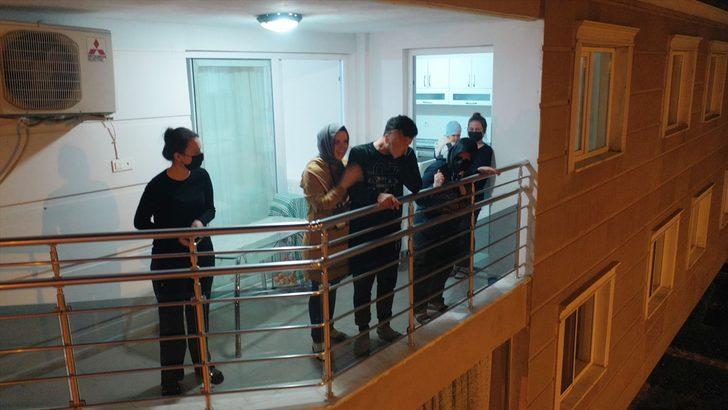 Lenf kanserine yakalanan gence arkadaşlarından pankartlı destek G5