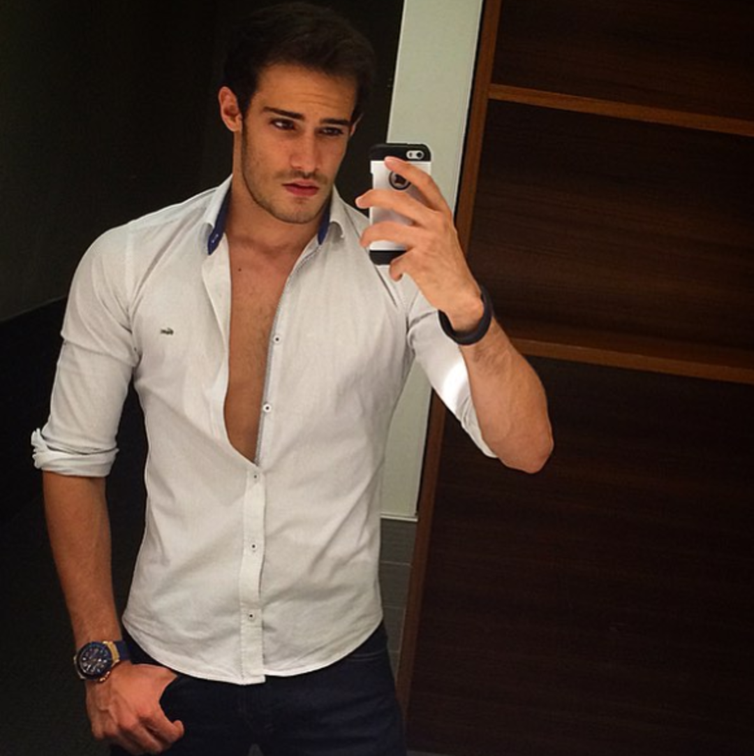 Ask I Memnu Nun Bulent I Buyudu