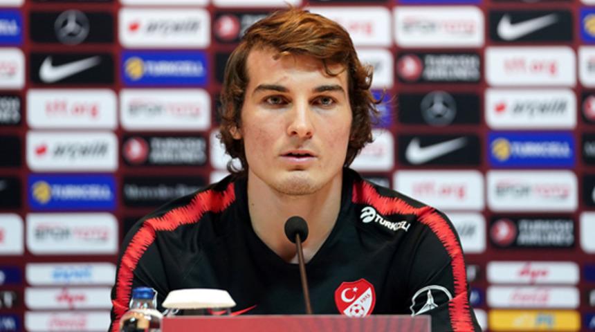Milli yıldız Çağlar Söyüncü için Chelsea iddiası