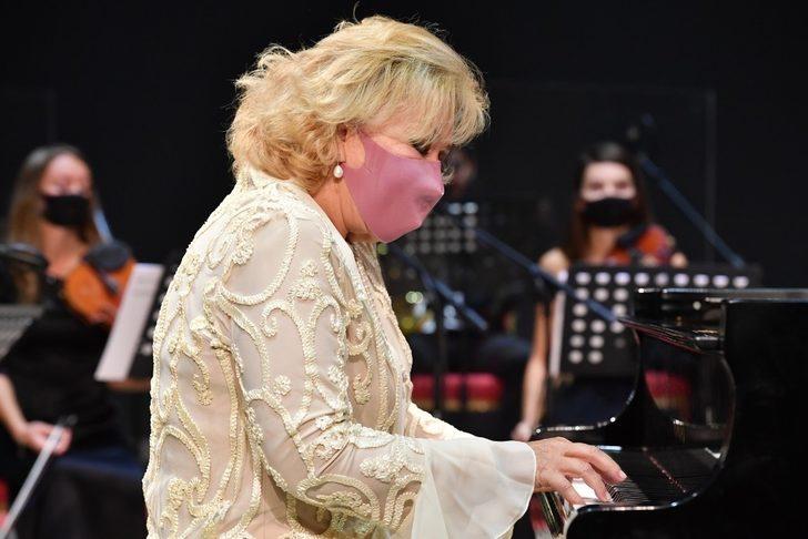 Konyaaltı’nda AKUT’a destek konseri G4