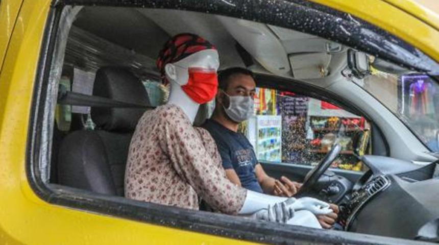 Taksiciden şaşırtan koronavirüs önlemi: Artık kimse teklif edemiyor