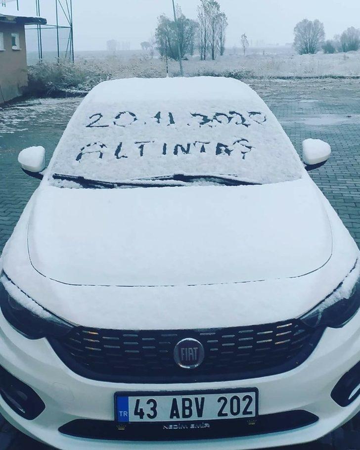 Aslanapa’da mevsimin ilk kar yağışı G3