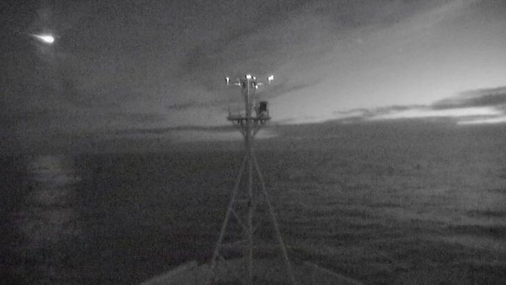 Avusturalya'da meteorun düşme anı kamerada G1