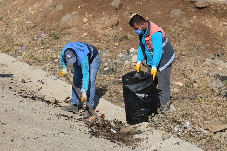Cizre’de ‘temiz çevre sağlıklı toplum’ sloganıyla temizlik kampanyası başlatıldı G2