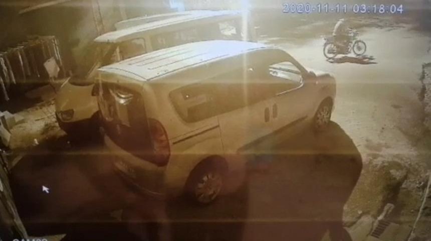 Motosiklet hırsızı güvenlik kamerasında