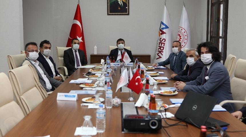 SERKA y&ouml;netimi Kars&rsquo;ta bir araya geldi