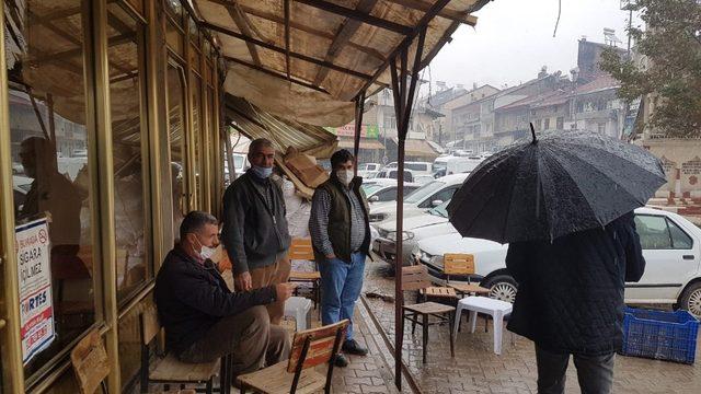 Çelikhan ilçesinde kar yağışı başladı