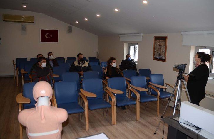 Kuşadası’nda belediye personeline ilk yardım eğitimi verildi G2