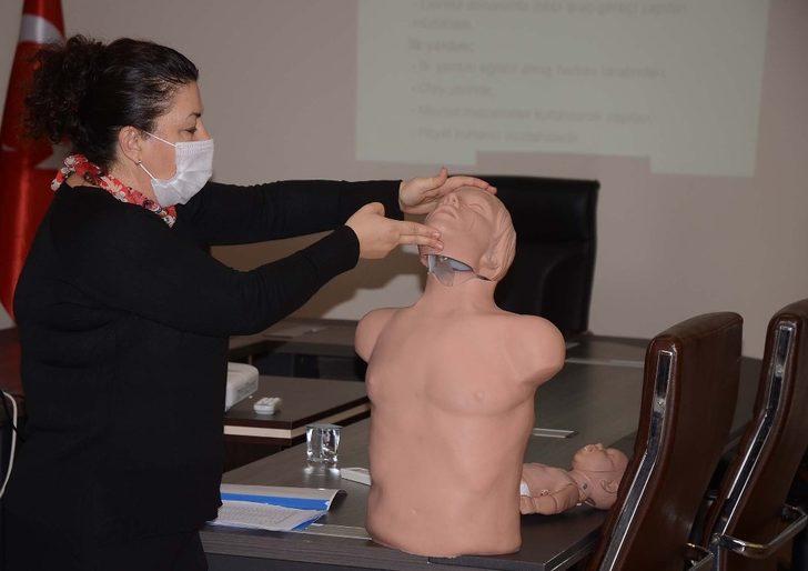 Kuşadası’nda belediye personeline ilk yardım eğitimi verildi G3