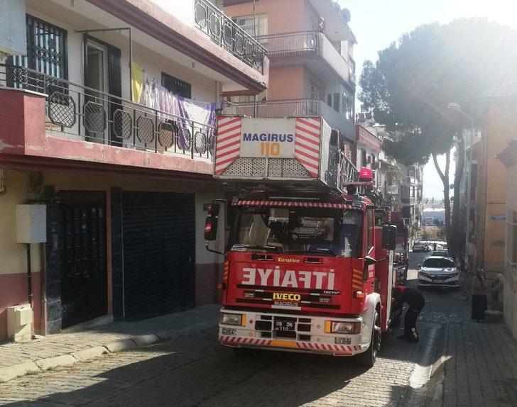 Çatıda yakılan kablo mahalleyi ayağa kaldırdı G2