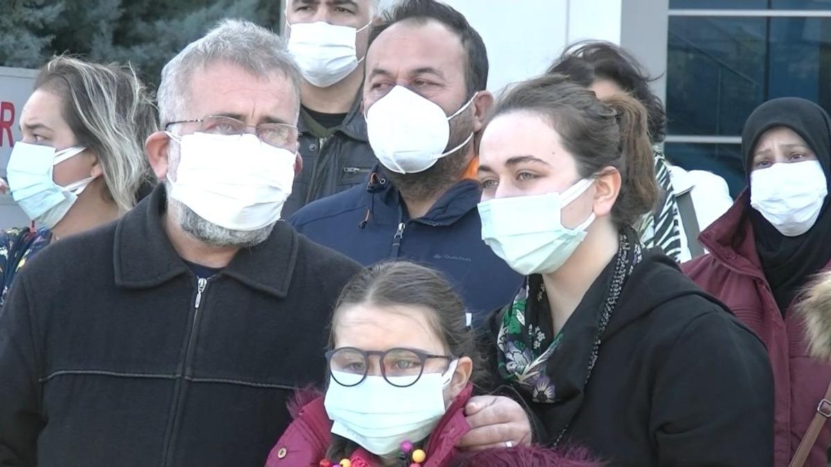 Koronadan &ouml;len sağlık&ccedil;ı g&ouml;z yaşlarıyla uğurlandı