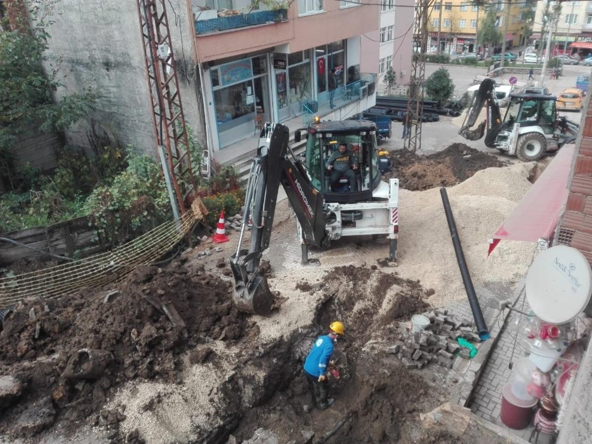 Kumru&rsquo;da alt ve &uuml;st yapı &ccedil;alışmaları s&uuml;r&uuml;yor