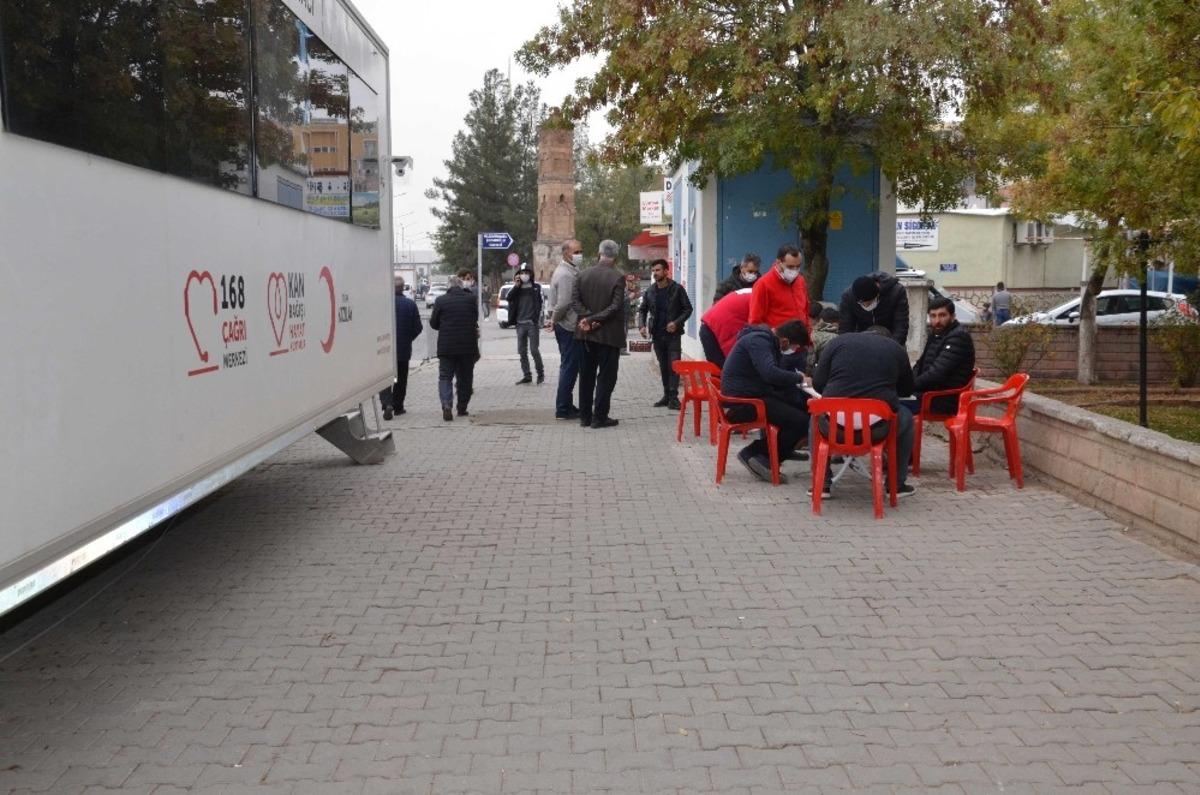 Kurtalan&rsquo;da kan bağış kampanyasına yoğun ilgi