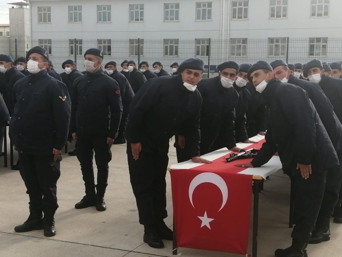 Aliağa&rsquo;da 81 asker yemin etti