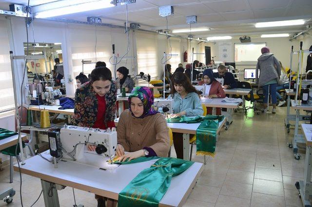 SUBÜ’den iş yeri eğitimi kararı: “Öğrenciler iş yerlerindeki uygulamalarına devam edecekler”