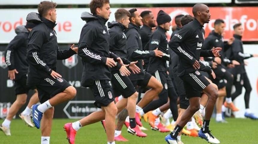 Beşiktaş'ın Başakşehir kadrosunda 7 eksik