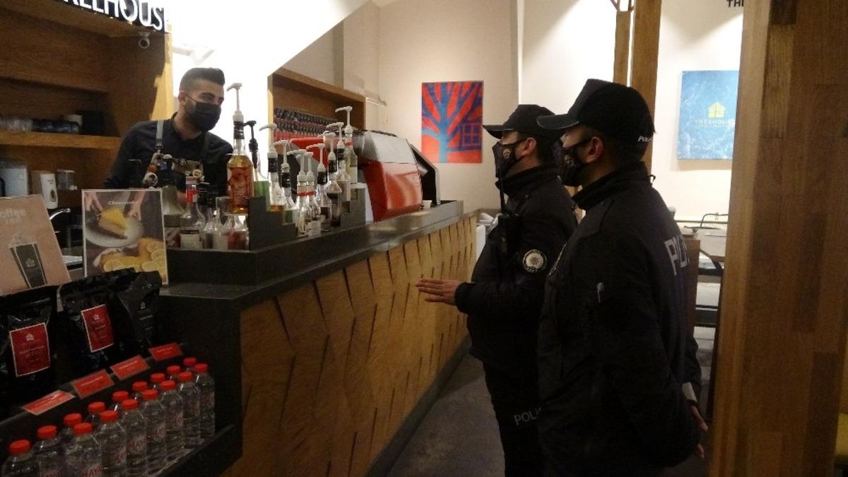 Uşak&rsquo;ta polis kafeleri denetledi