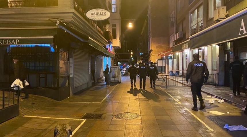 Koronavirüs salgınına karşı ek kısıtlamalar yürürlüğe girdi