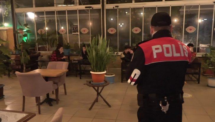 Müşteri dolu kafeler tek tek boşaltıldı G4