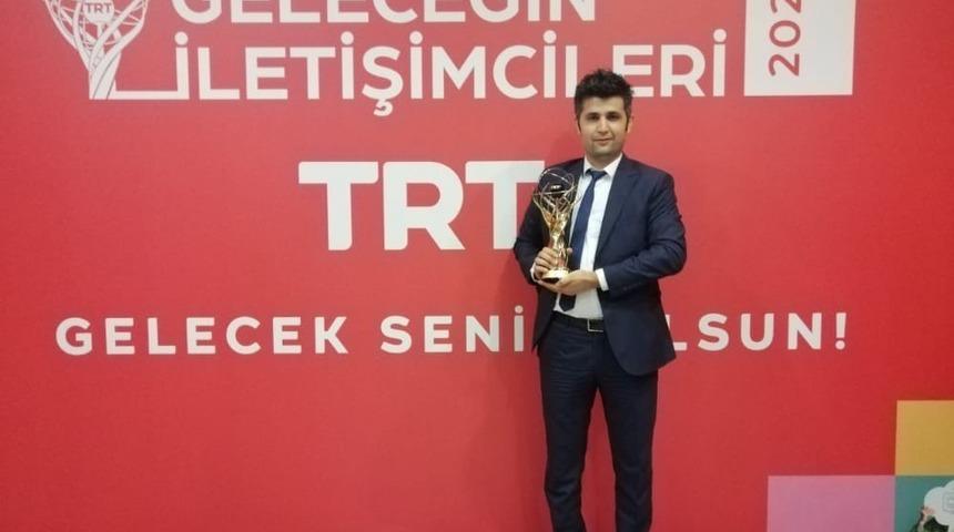 D&uuml;zce &Uuml;niversitesi bu kez iletişimde birinci oldu