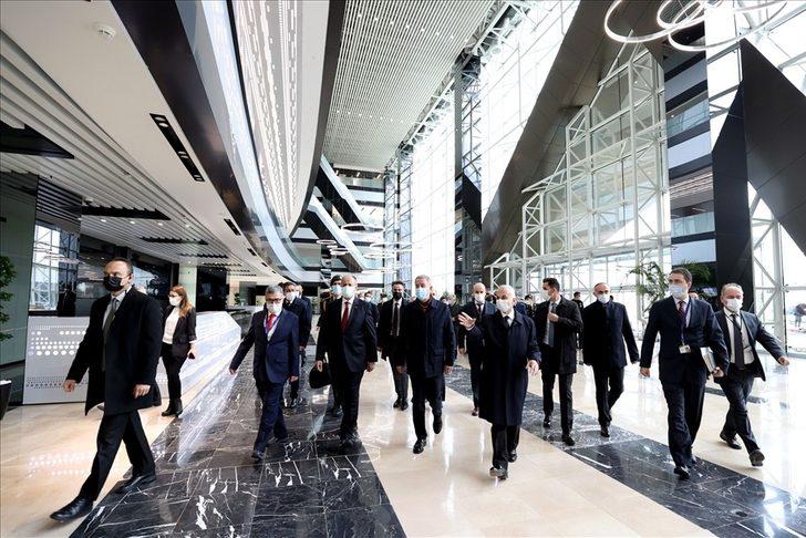 Milli Savunma Bakanı Hulusi Akar ve TSK Komuta Kademesi TUSAŞ’ı ziyaret etti G4