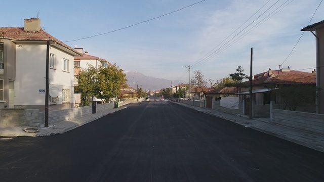 Uğurhan Tunçata Caddesinde yol genişletme çalışmaları tamamlandı