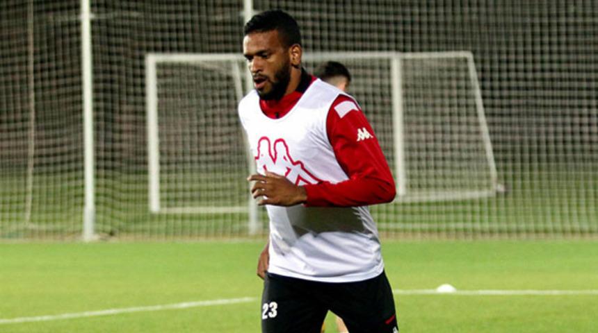 Amilton: Ersun Yanal saygı duyulan bir isim 